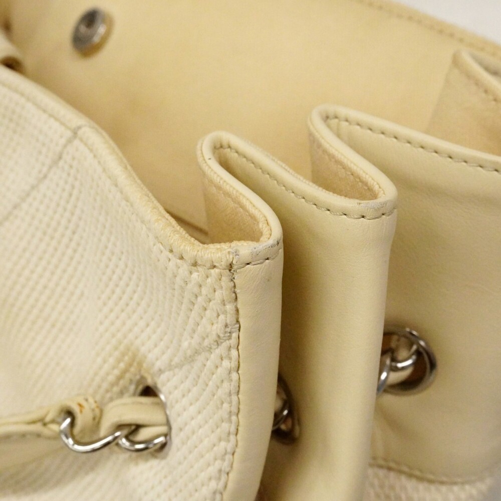 CHANEL White Canvas Tote Bag - Picture 7 of 16